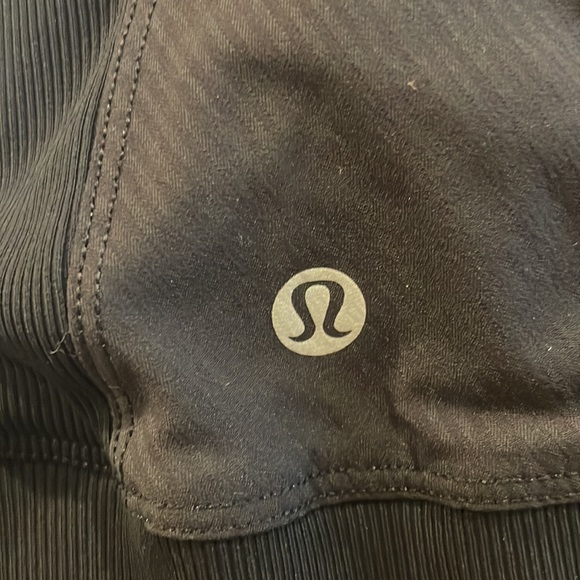 Hooded running jacket - Picture 3 of 4